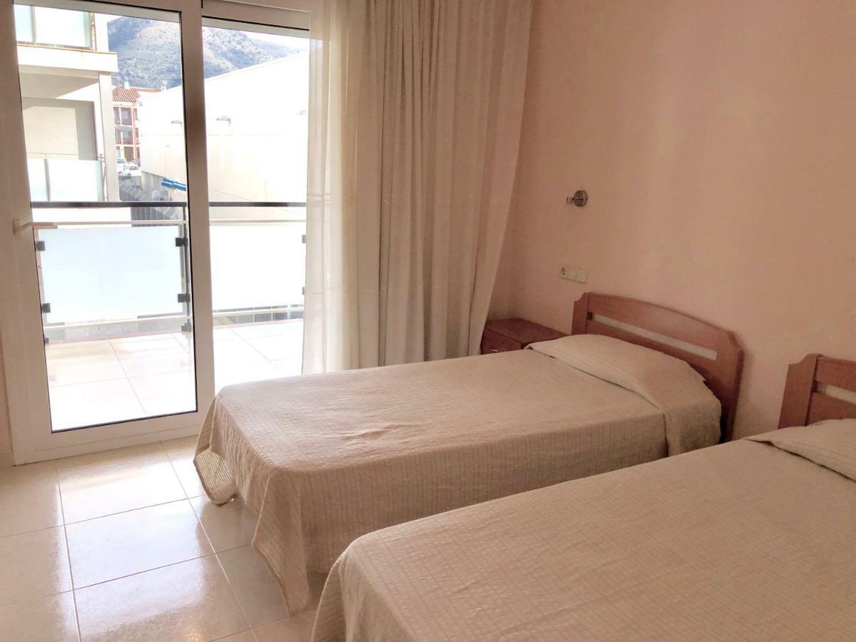 Apartamentos Benet Росес Екстер'єр фото