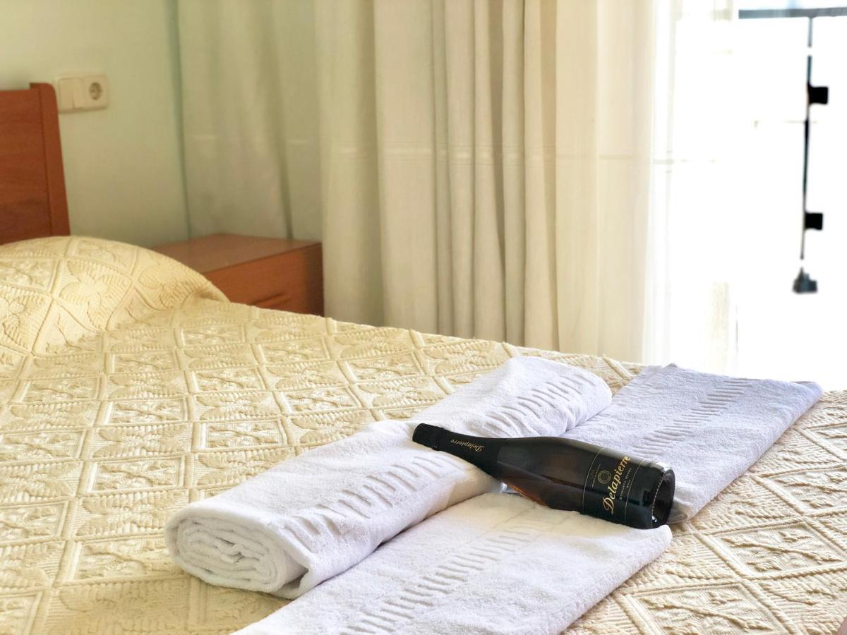 Apartamentos Benet Росес Екстер'єр фото
