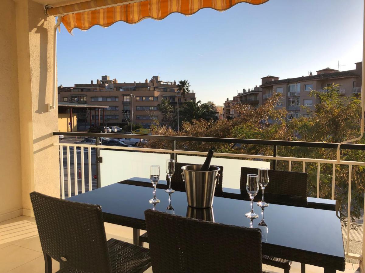 Apartamentos Benet Росес Екстер'єр фото